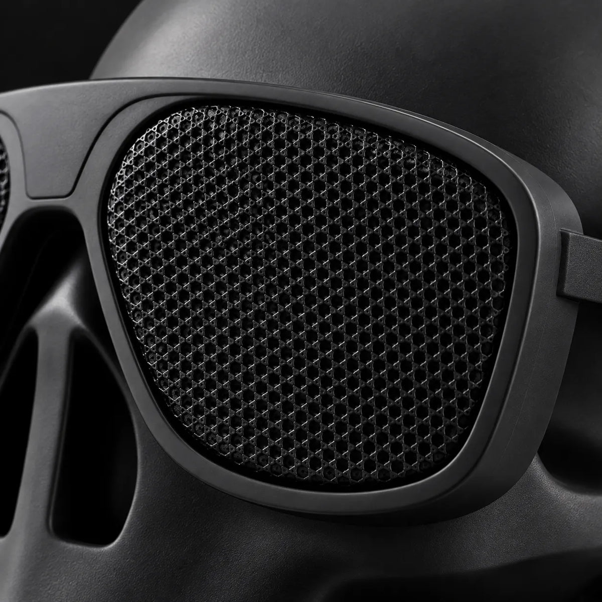 Skull Design Bluetooth Speaker with FM and TF Card Slot